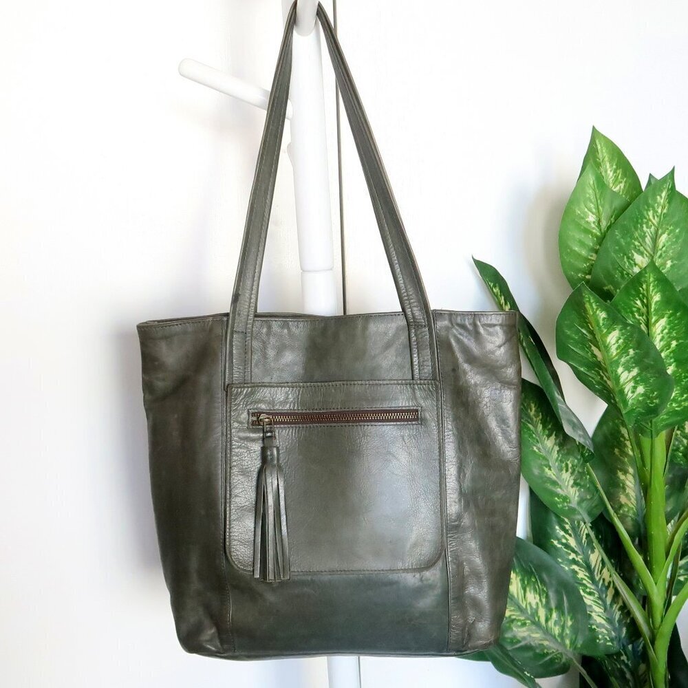 Lisa Leonard We Have Love Tote Bag in Hunter Green with Tassel